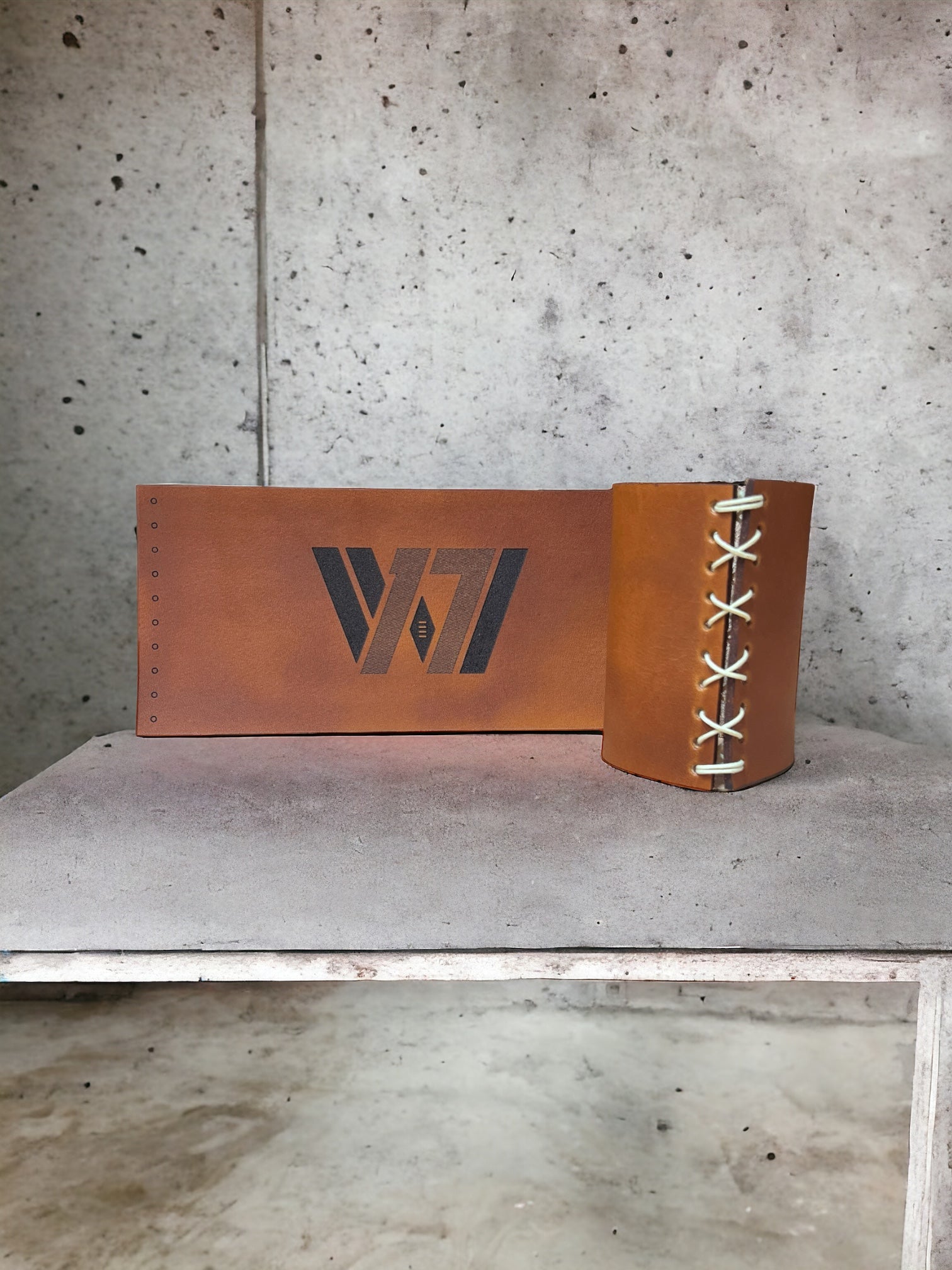 Wade Woodaz WW17 Leather Koozie